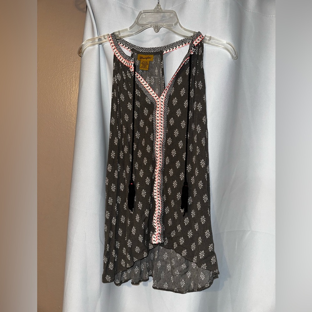 Wrangler Black and Pink Tank Top